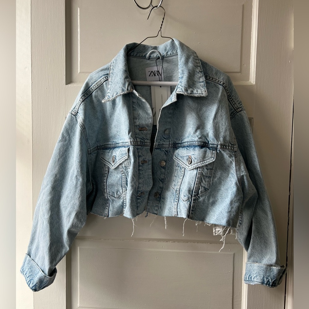 New, Unworn Cropped Jean Jacket